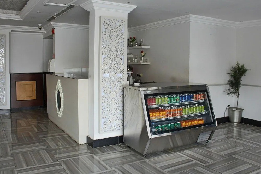 OYO 305 Amani House
