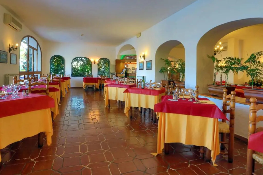 B&B HOTEL Ischia San Nicola