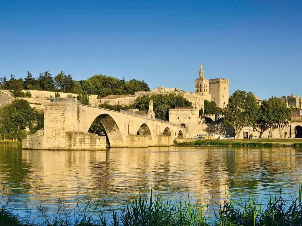 ibis Avignon Centre Pont De LEurope
