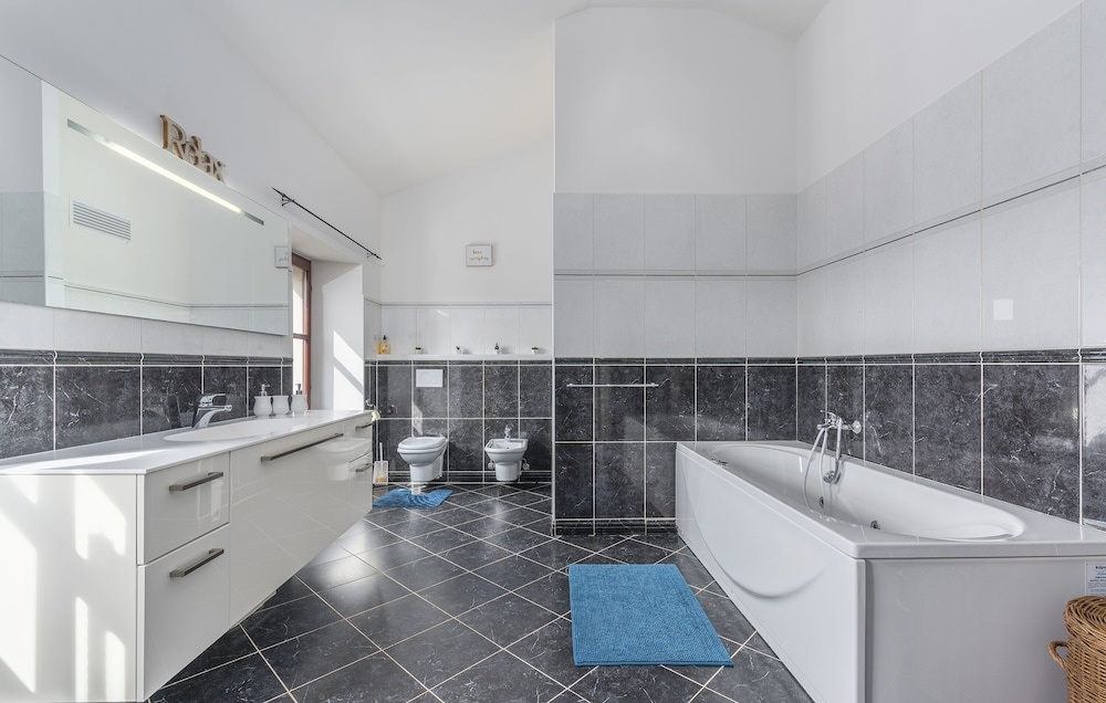 Villa Kluni by Rent Istria