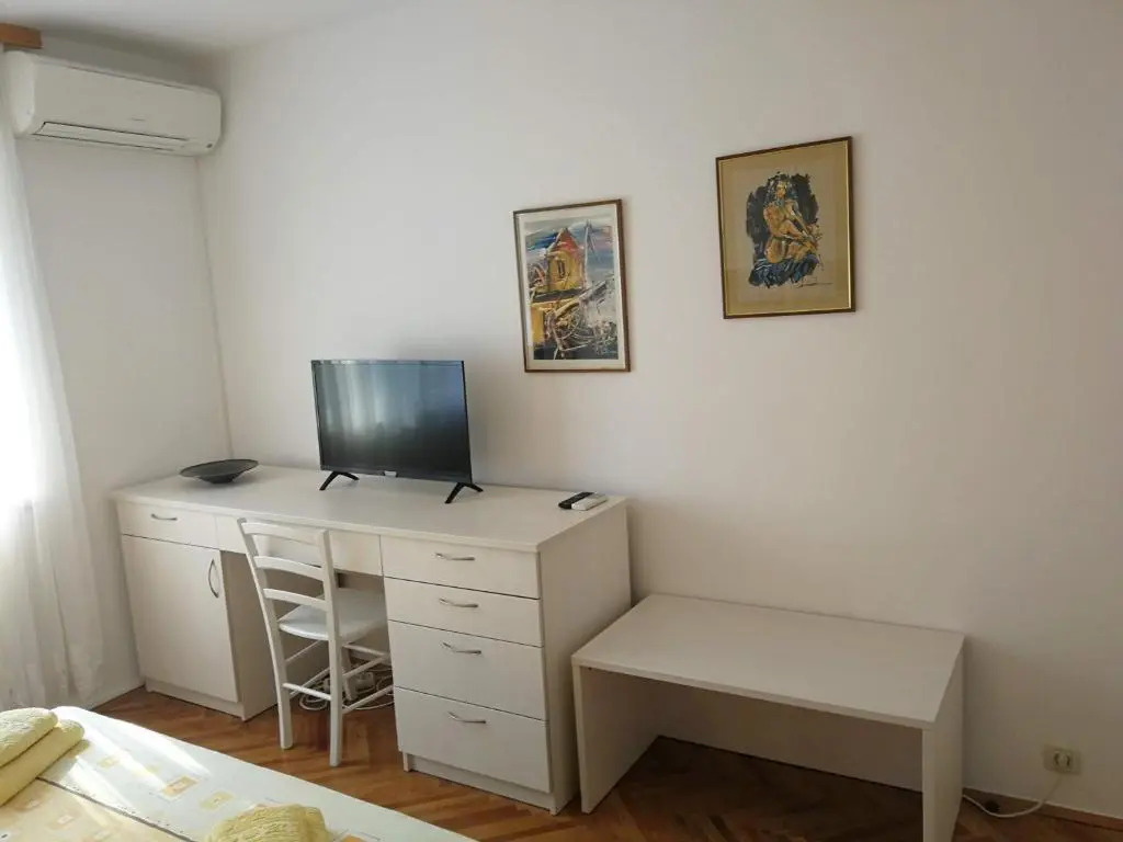 Rooms Beros