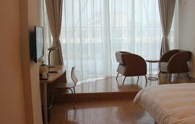 Jiayi Hotel