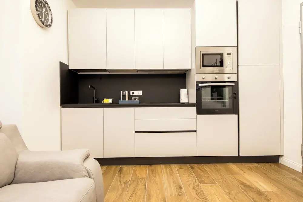 JOIVY Chic apartments in Piazza Dante, Genoa