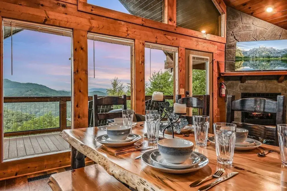 Panoramic Pointe 2 Bedroom Cabin