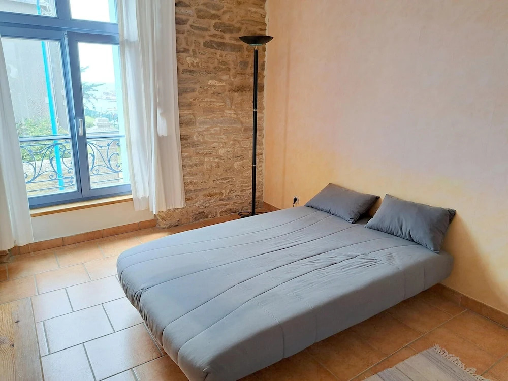 Home With Sea View in Le Pouldu