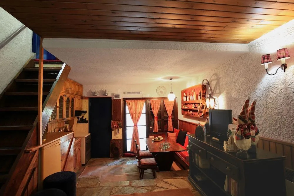 Dandy Villas Agoriani - Chalet Erato - Fireplace