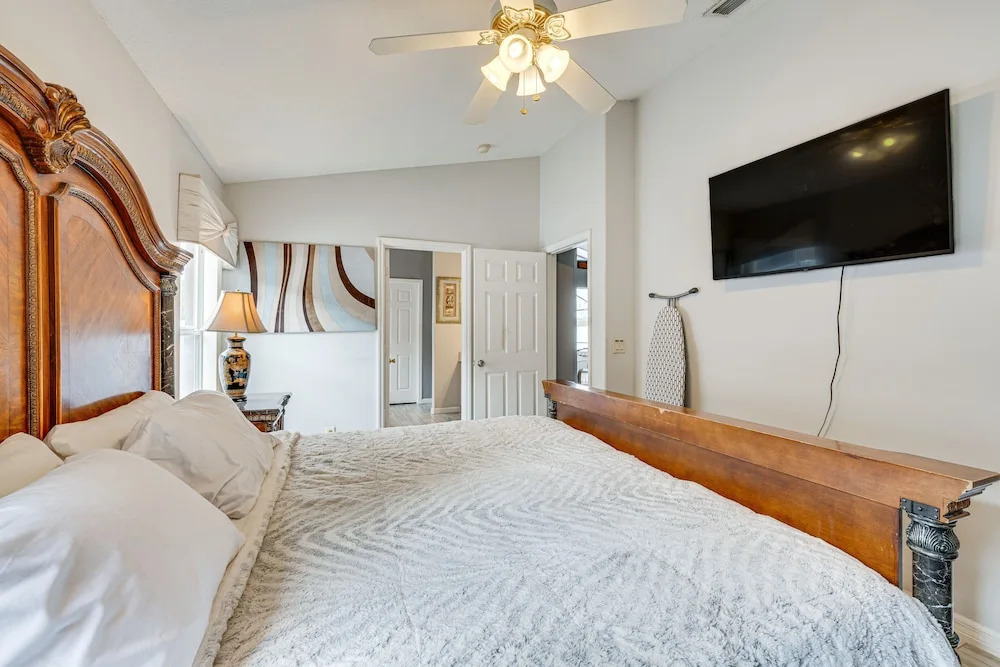 4 Mi to Disney: Spacious Retreat w/ Pool + Yard!
