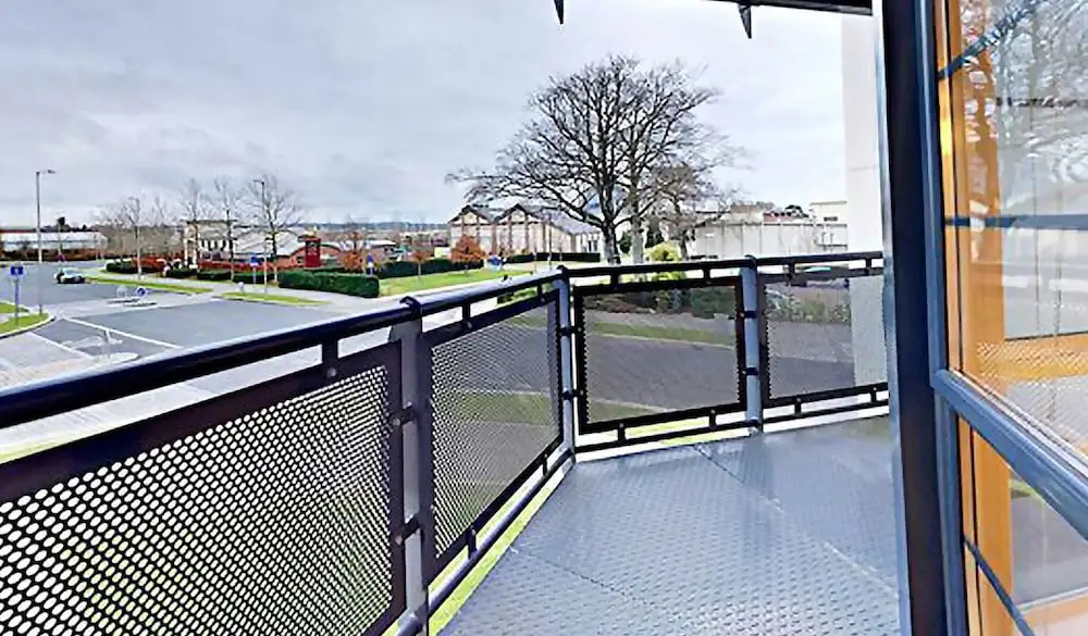 Continental Apartments at Wallis Square with Parking, WiFi & Netflix
