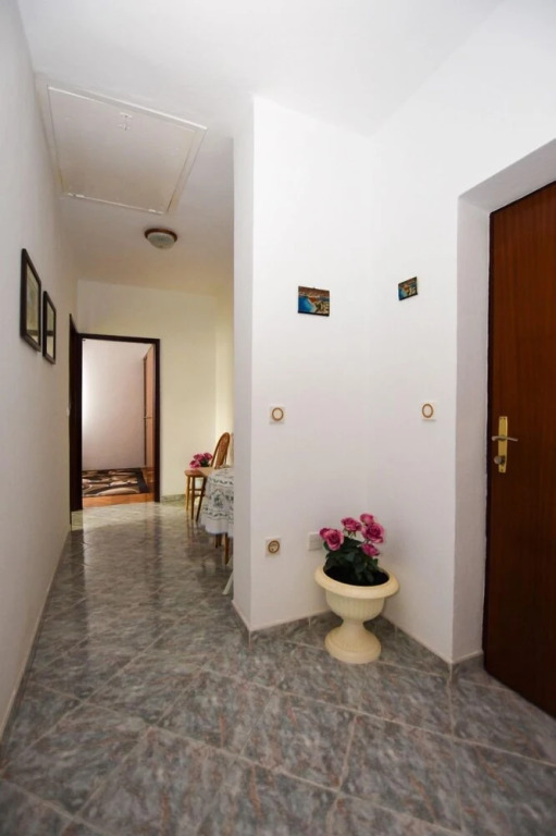 Luce - Family Friendly & Parking - A3