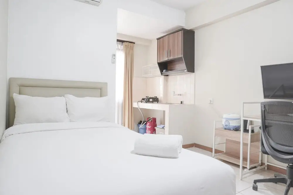 Restful And Simply Studio Apartment Green Palm Residence