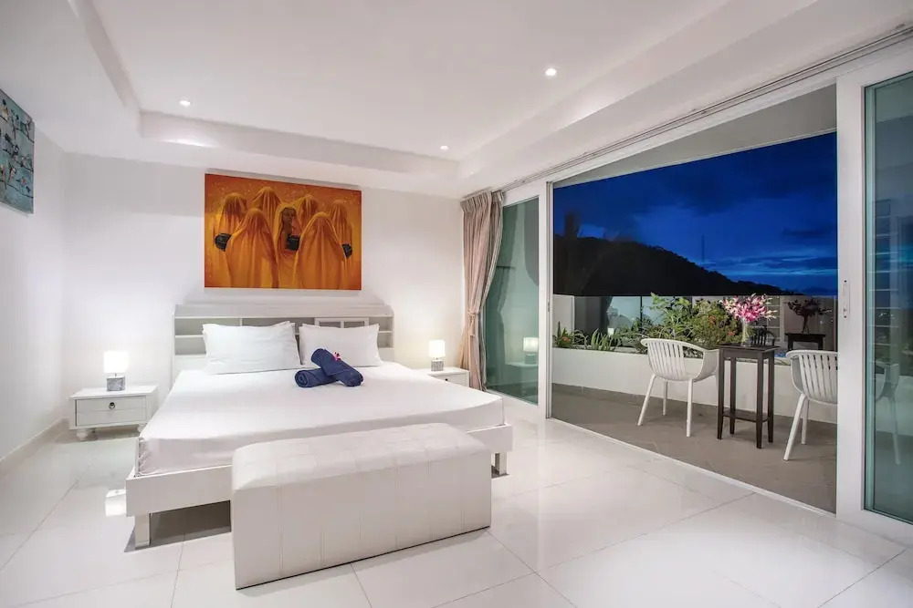 Kata Ocean View 2BR Apartment O910