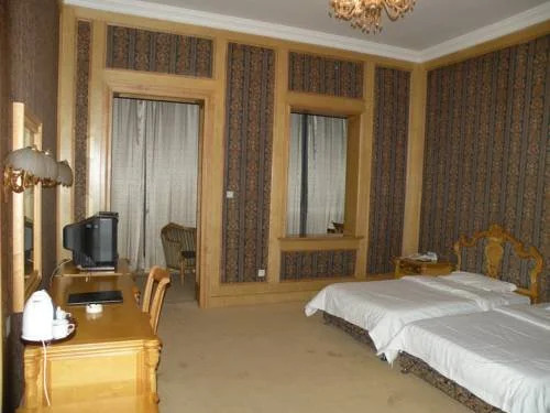 Dalian Hotel