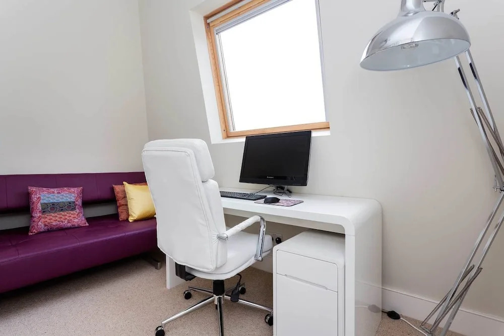 Veeve - Wimbledon Retreat
