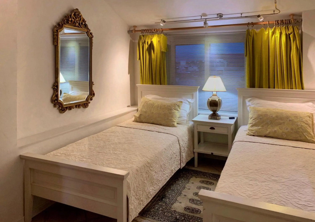 VILLA MARJAN - 3 bdr, 3 bath, parking