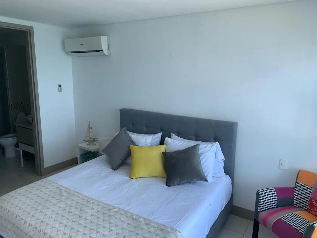 Edificio Palmetto Beach Apto 1702