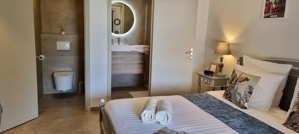 Loup Castel Boutique Hotel B&B