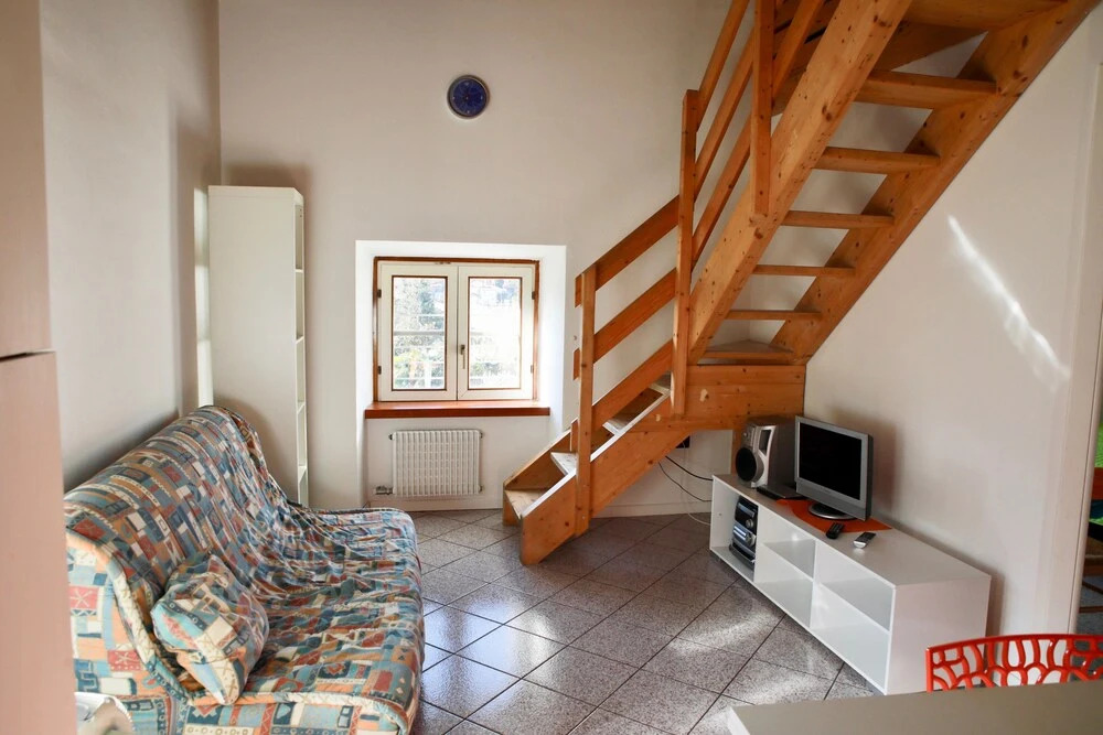 Tall Tree Apartment