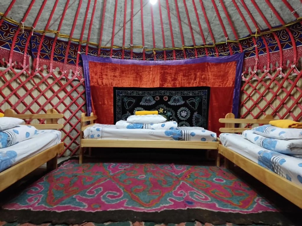 Tündük Guest House, Karakol
