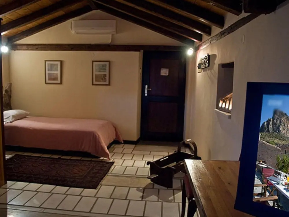 Lazareto Hotel