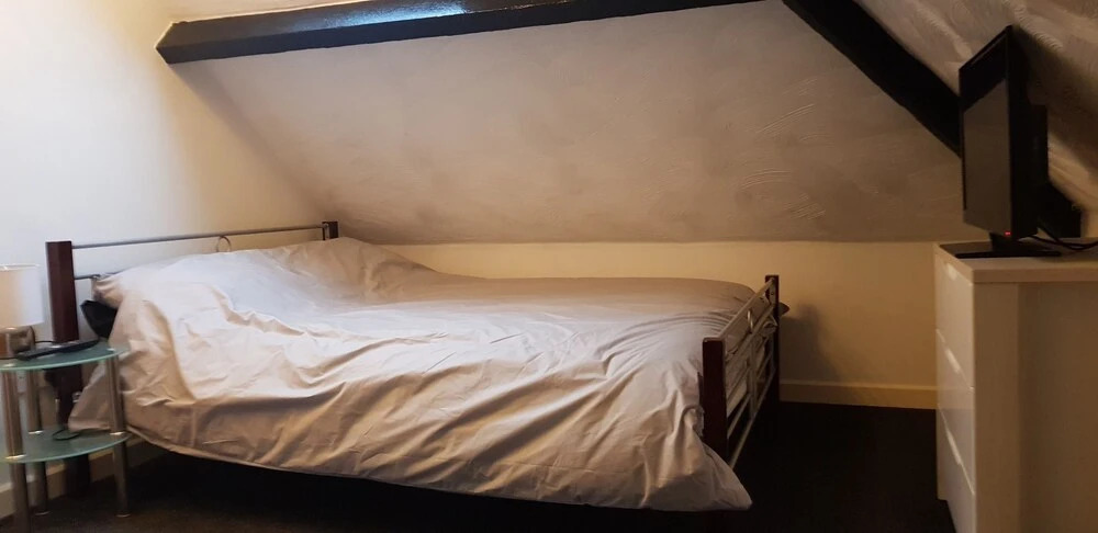 1 Bed Loft Flat Self Contained