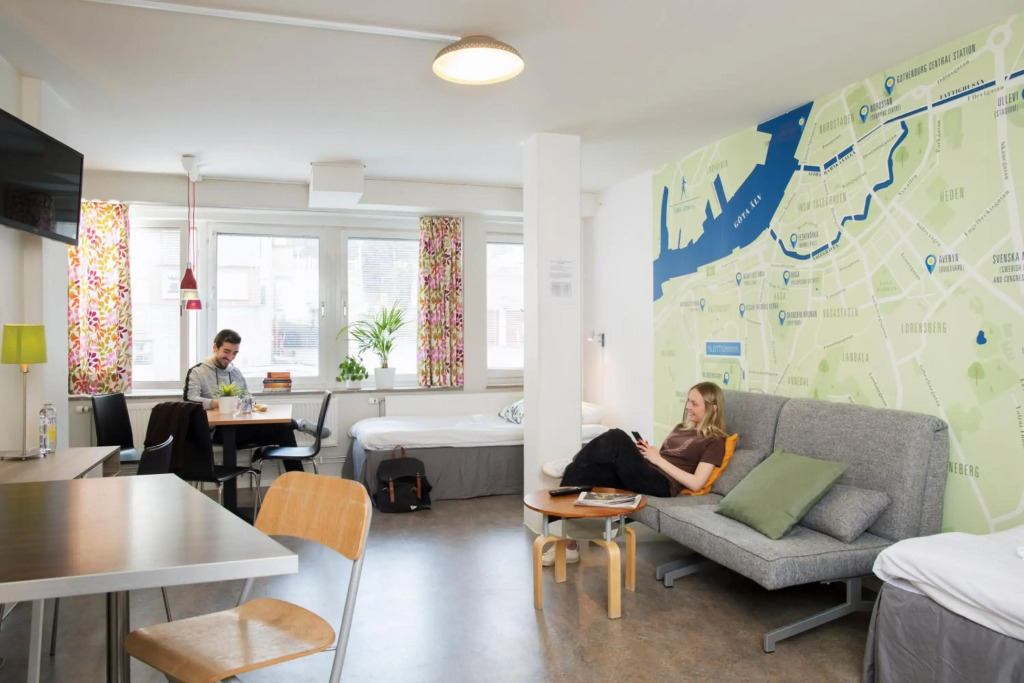 Slottsskogens Vandrarhem