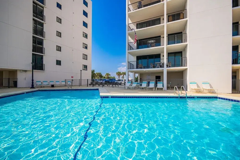 Wind Drift 615n 2 Bedroom Condo