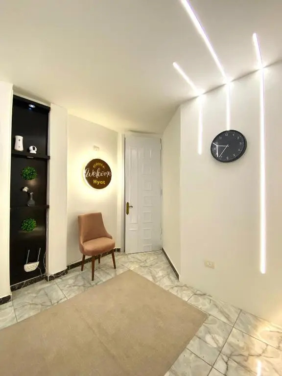 Hyat Suites & Rooms