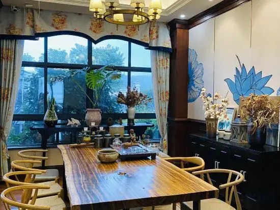 Xinmu Lanlian Boutique Hotel