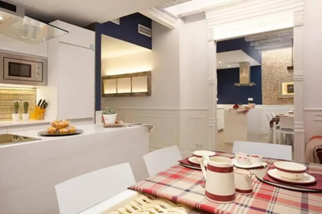 Enjoybcn Colon Apartments