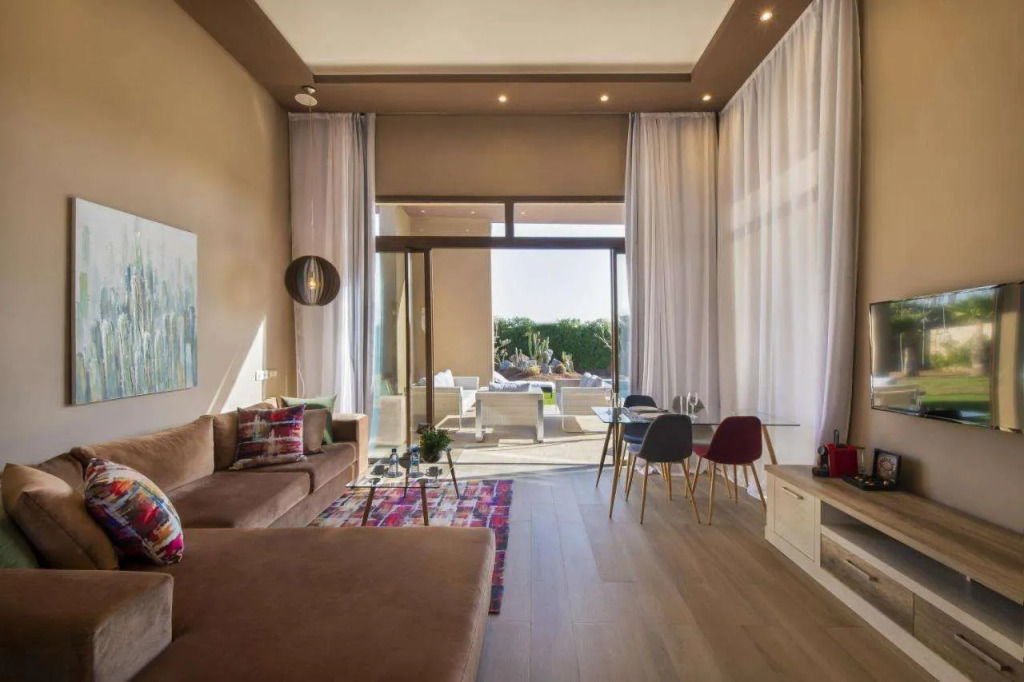 Palms Edge Villas avec Piscine & Jardin Privés