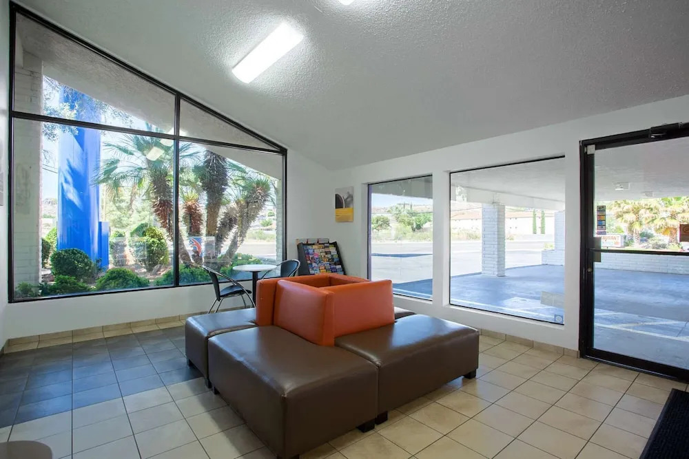 Motel 6 Kingman West