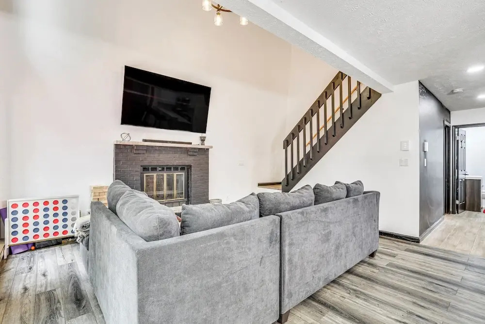 Wooded Tobyhanna Home w/ Fire Pit & Lake Access!