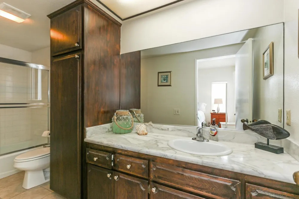 3014 W. Oceanfront 1 Bedroom 1 Bathroom Townhouse
