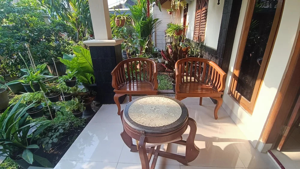 SPOT ON 93376 Roemah Ambarrukma 185 Syariah
