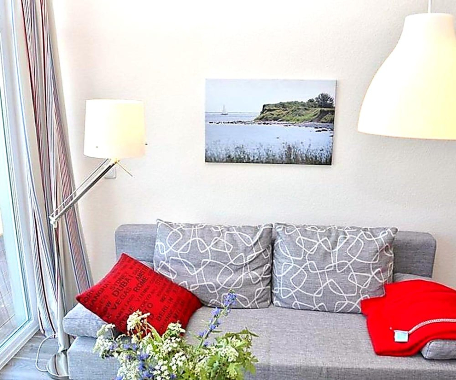 Coastal Apartment With Balcony