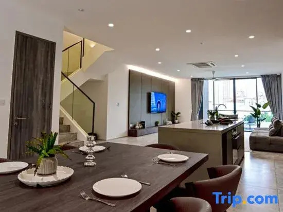 Modern Luxury Villa Hinai by Simple Sanctuary