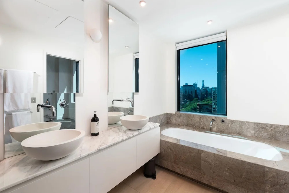 505 St Kilda Road Apartments by TWIG