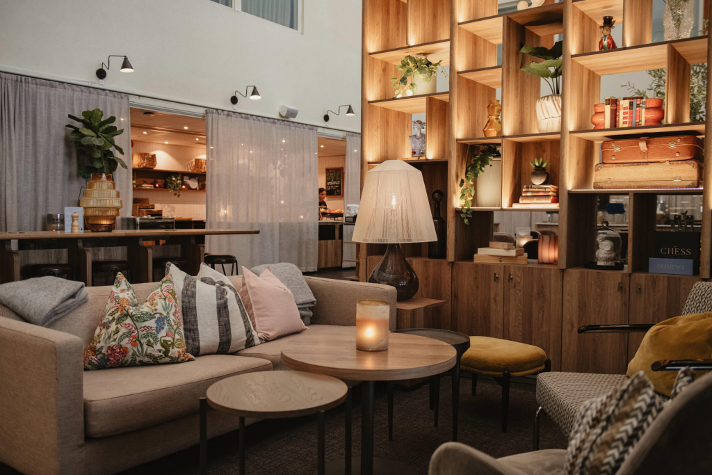 Home Hotel Odin