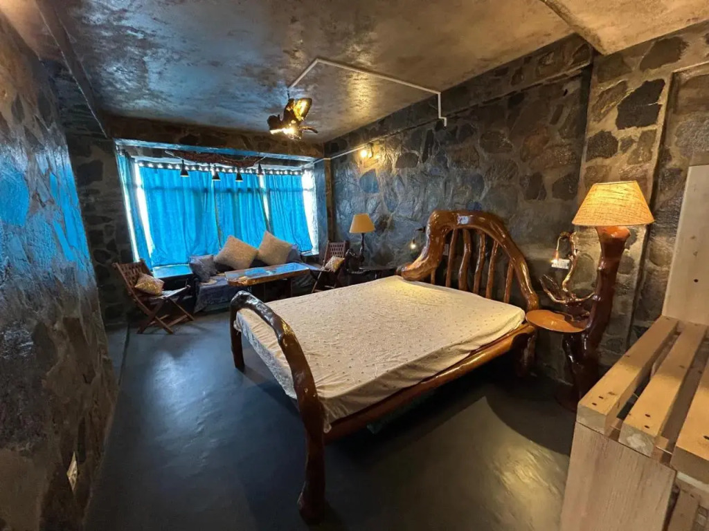 Homestay near Jutogh Church in Shimla