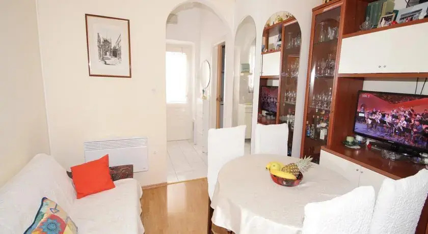 Apartment Milena