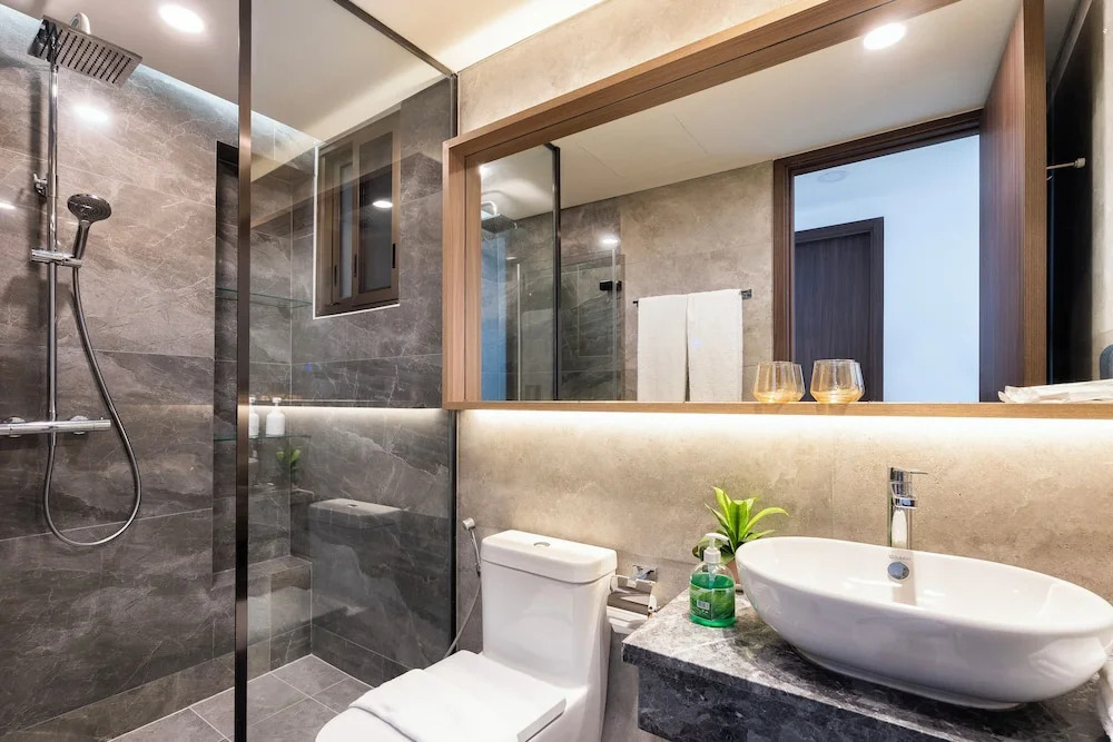 The Peak Serviced Apartment