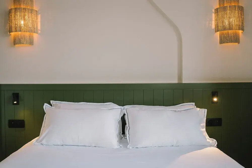 Hôtel Les Grands Voyageurs