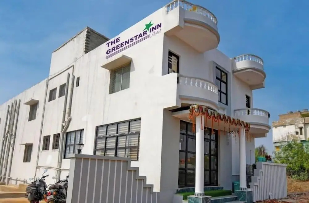 The Greenstar Inn Premium
