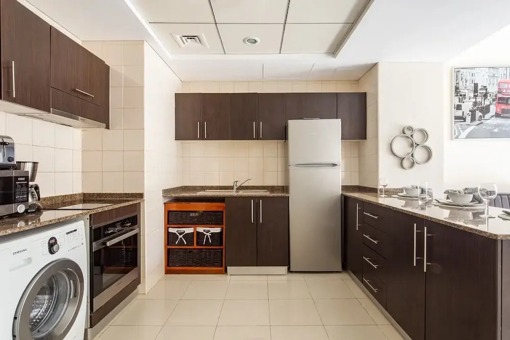 Elegant and Modern 1BR in Dubai Marina!