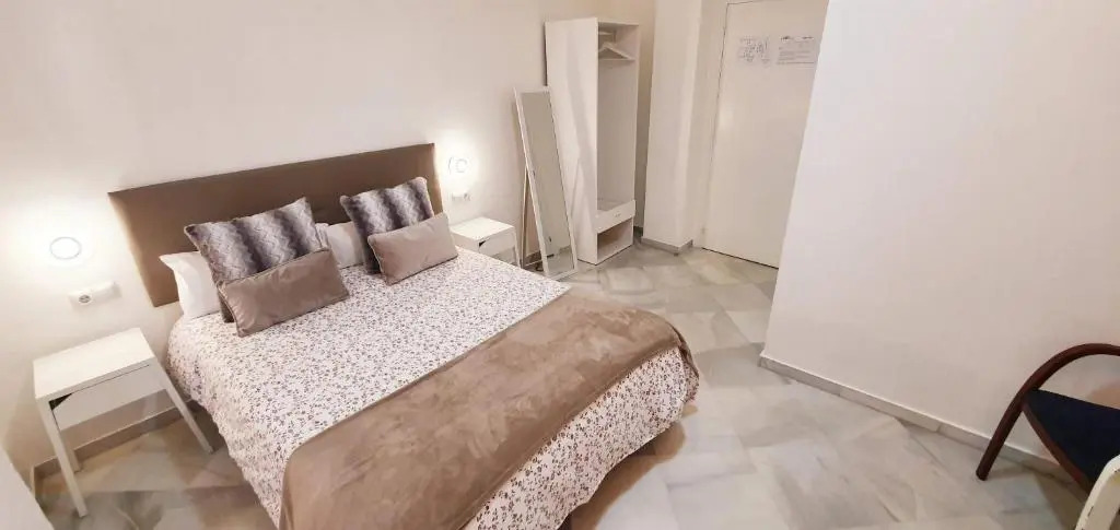 Fan Rooms Duquesa