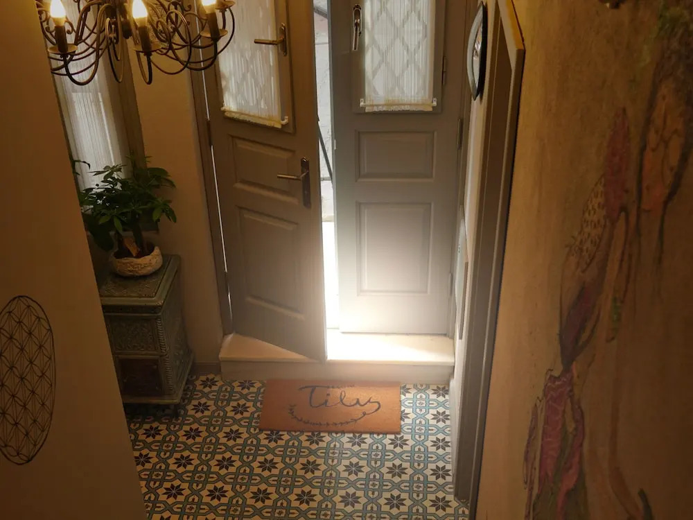 Tilas House No8 - Hostel