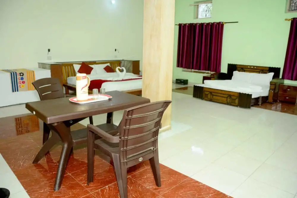 Hotel Ganesh Lok