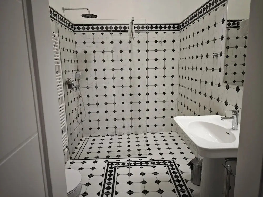 Barbo Palace Apartments and Rooms