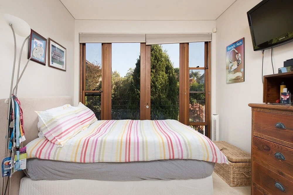 Stunning East Suburb Coastal Home H373