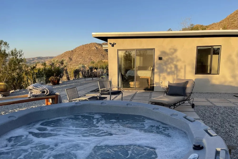 Verdin's Nest - Romantic Retreat W/ Hot Tub Under The Stars! 1 Bedroom Home by RedAwning